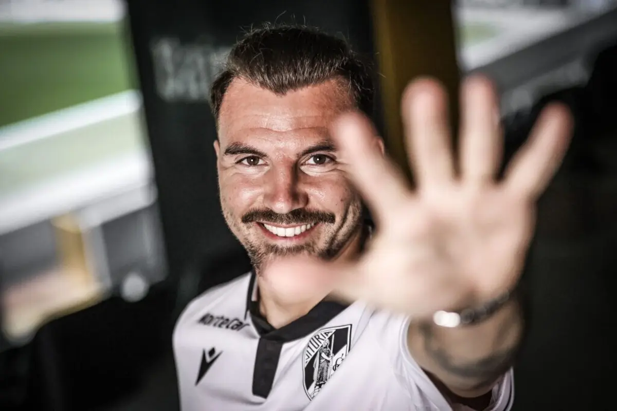 Samu (Créditos: Vitória SC)