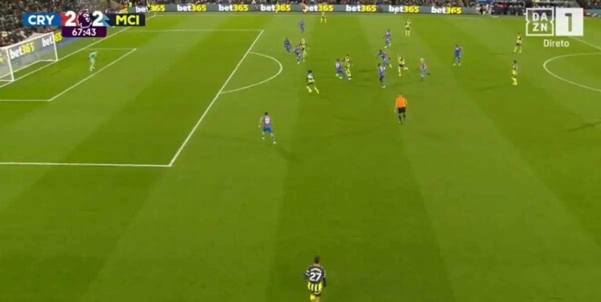 Imagem de contexto do artigo Bernardo Silva assiste para nova igualdade no Crystal Palace-Manchester City