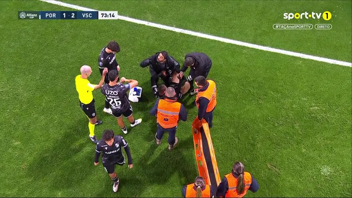 Imagem de contexto do artigo Fisioterapeuta do Vitória viu vermelho após discussão com o árbitro