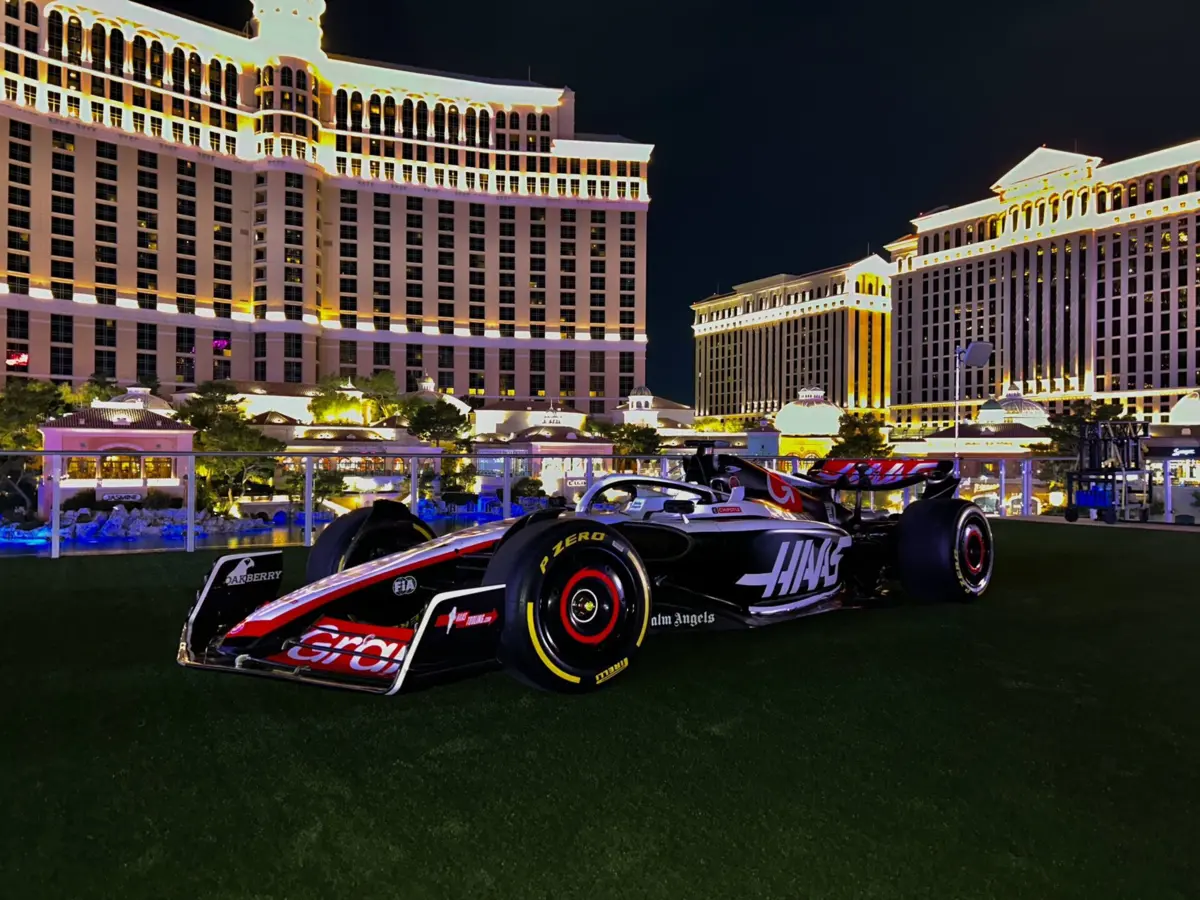 Imagem de contexto do artigo Equipas de Fórmula 1 com "roupas" novas para Las Vegas