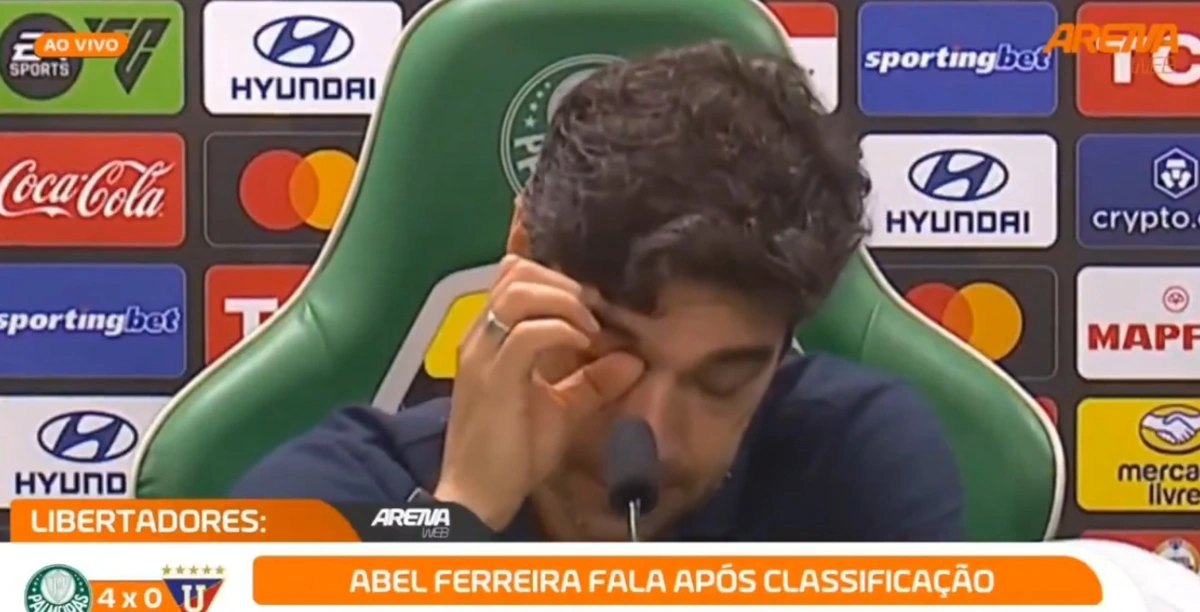Imagem de contexto do artigo Abel Ferreira emociona-se a falar da filha: "Apetecia-me abraçá-la..."