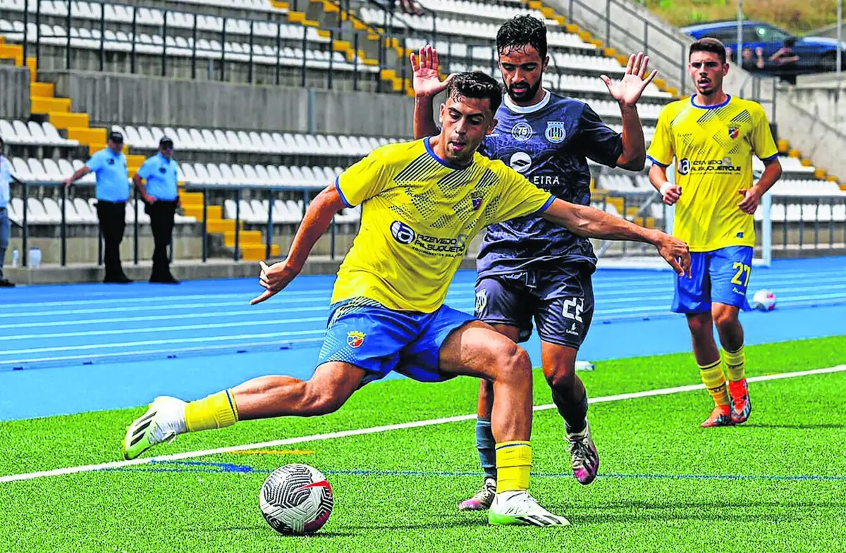 Gustavo Teixeira brilha no Gondomar
