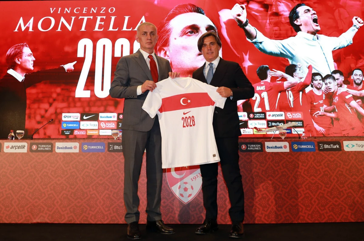 Imagem de contexto do artigo Oficial: Turquia renova contrato do selecionador Vincenzo Montella