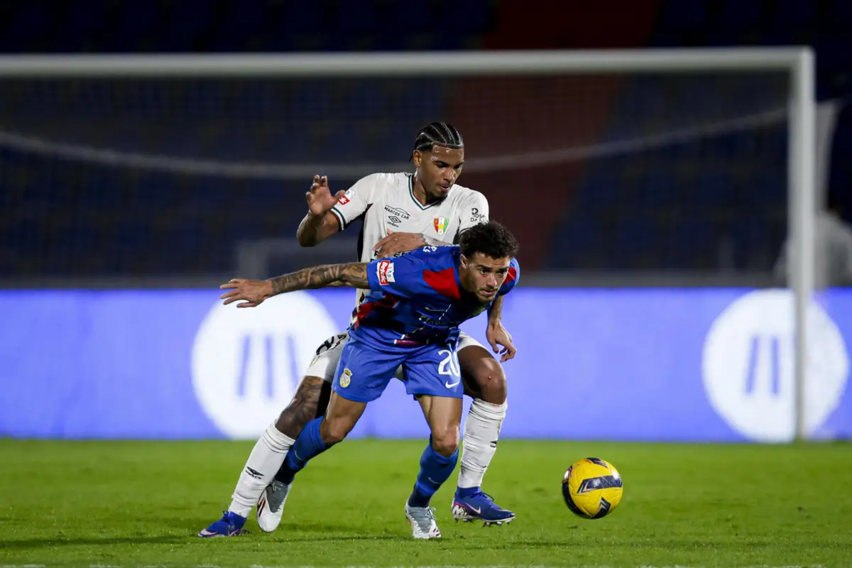 Imagem de contexto do artigo Reforços marcaram e houve empate no Alverca-Estrela da Amadora