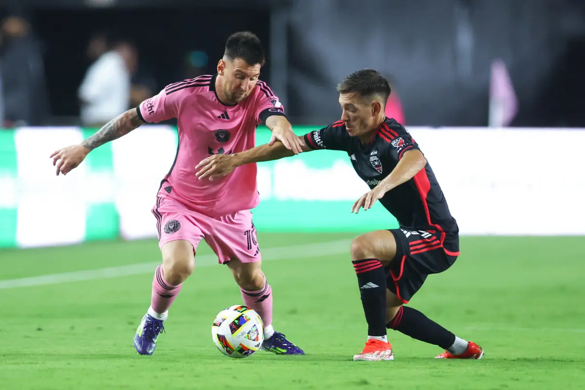 Messi e Pedro Santos (Créditos: FP)