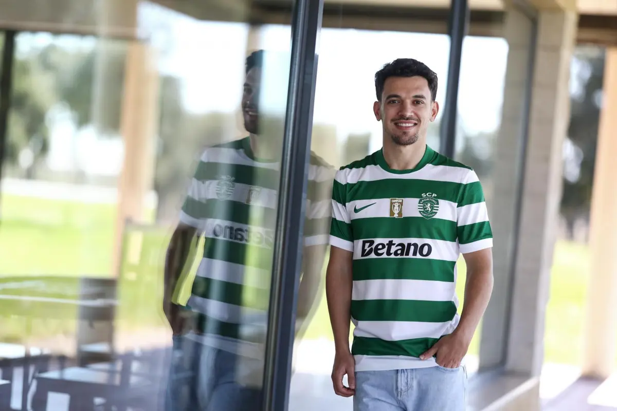 Pedro Gonçalves renovou até 2030