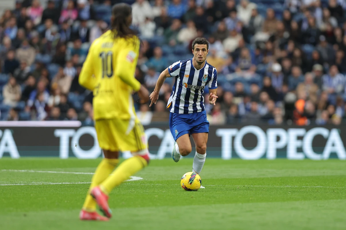 Marcano não usa braçadeira, mas mantém estatuto (créditos: Miguel Pereira)