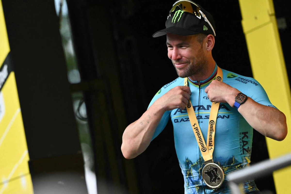 Mark Cavendish (créditos: Marco BERTORELLO / AFP)