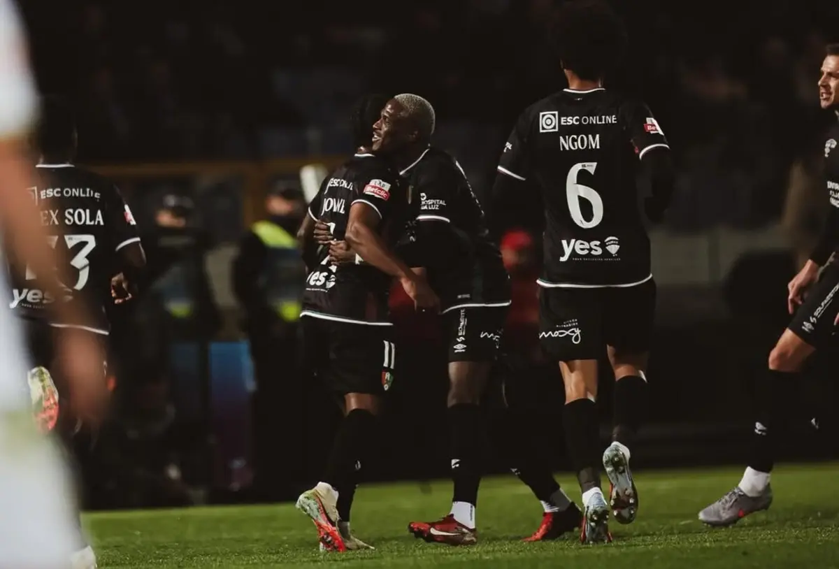 Imagem de contexto do artigo Estrela da Amadora arranca 2026 com treino aberto aos adeptos