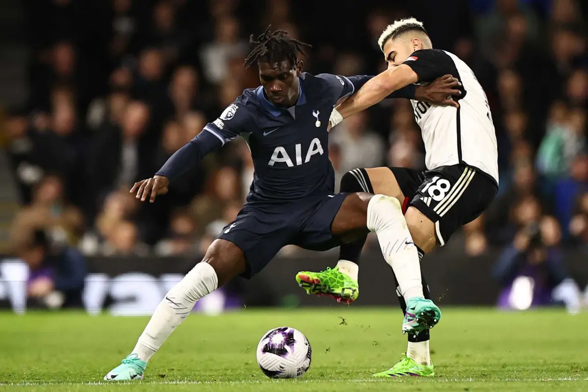 Bissouma (créditos: AFP)