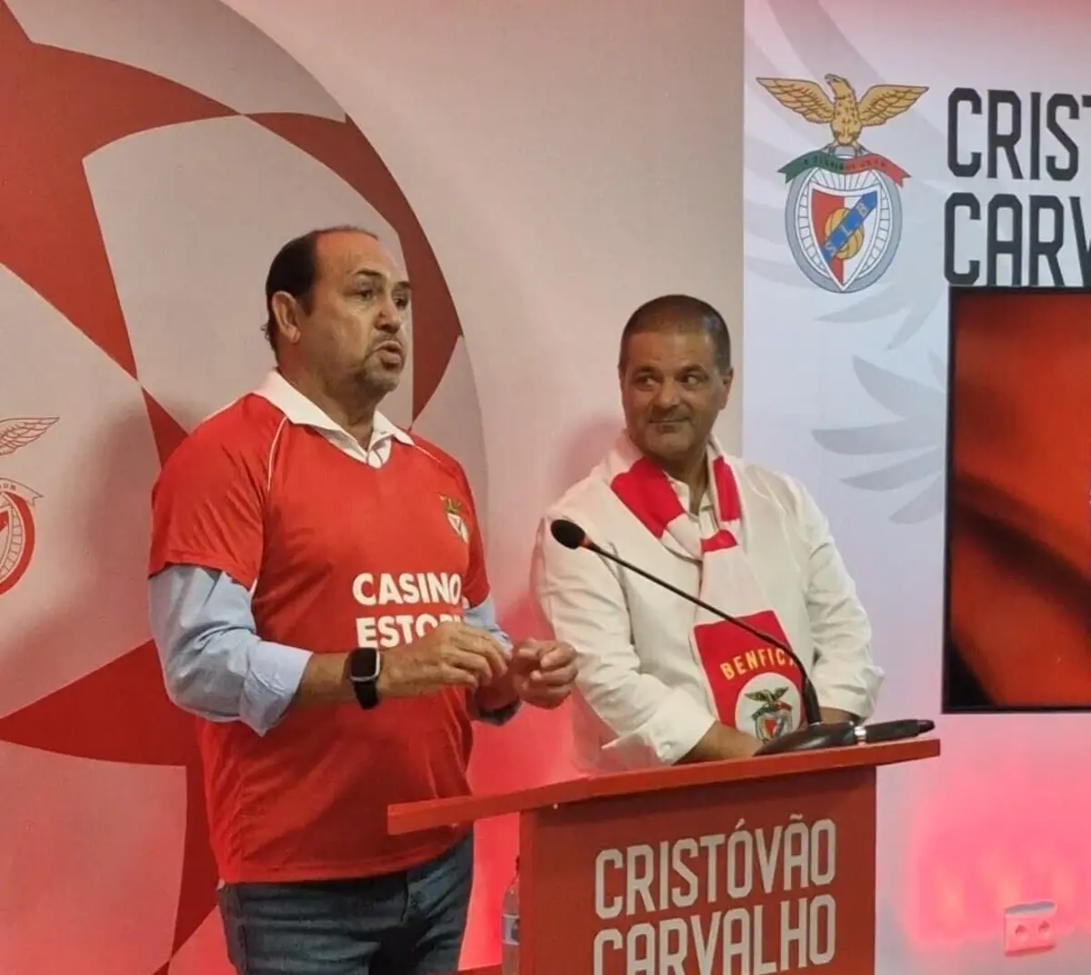 Imagem de contexto do artigo Isaías apoia Cristóvão Carvalho para "trazer de volta o Benfica dominante"