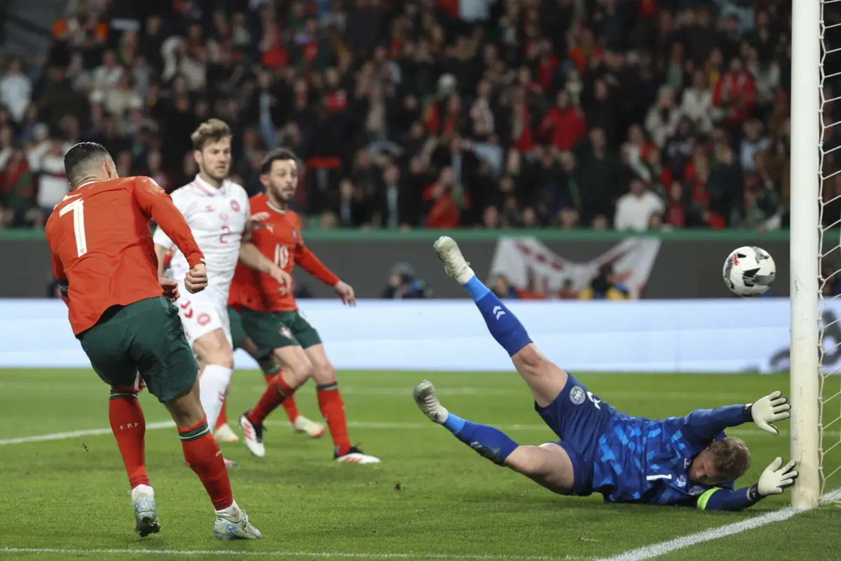 Imagem de contexto do artigo Cristiano Ronaldo marca e empata a eliminatória. Veja o golo