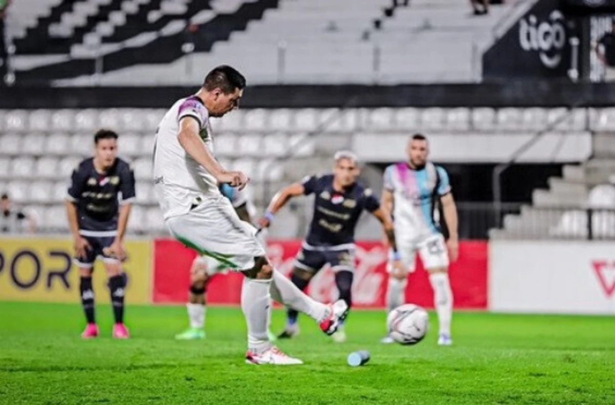 Cardozo (Fotografia: reprodução/Instagram)