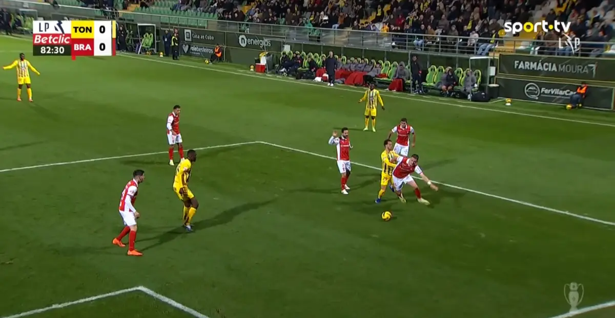 Imagem de contexto do artigo Minutos finais loucos no Tondela-Braga: expulsão e dois penáltis para ver aqui