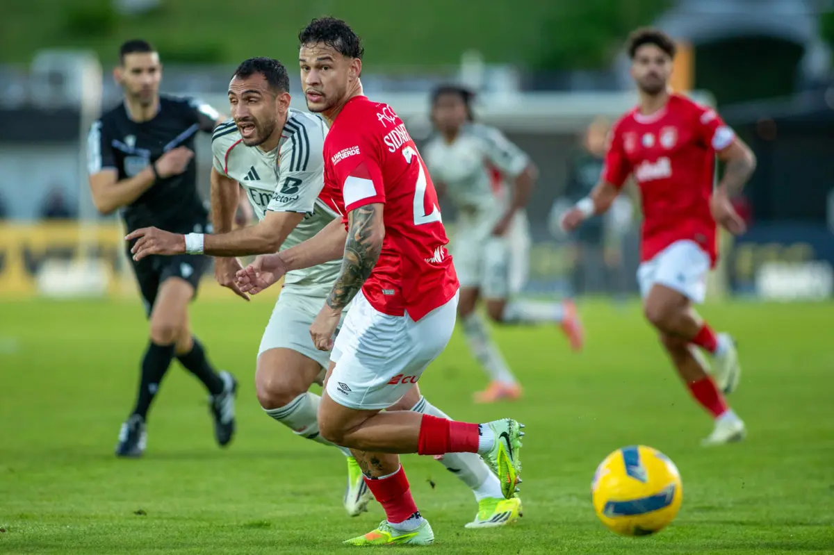 Sidney Lima na derrota do Santa Clara na receção ao Benfica