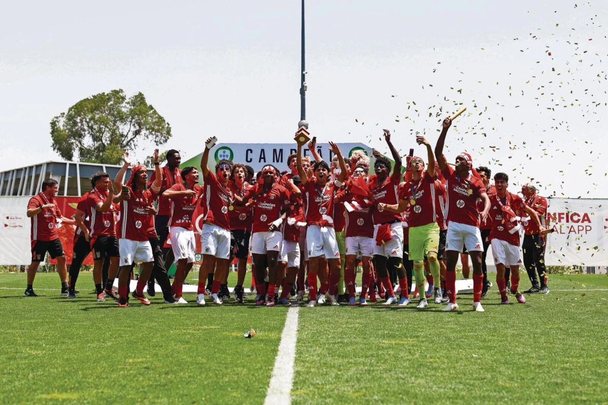 Imagem de contexto do artigo Uma viagem d'O JOGO ao feito inédito do Benfica: "Já poderia ter acontecido há mais tempo"