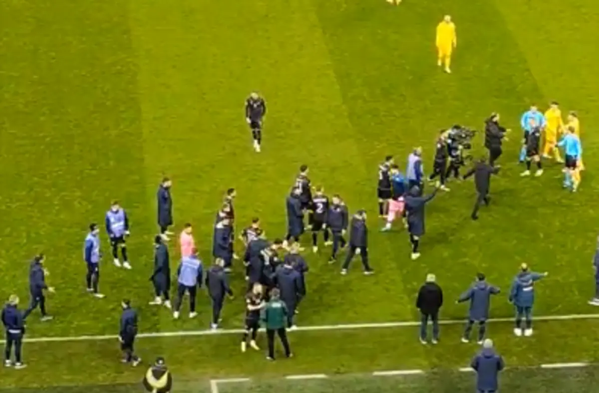 Imagem de contexto do artigo Kosovo abandona joga na Roménia após cânticos pela Sérvia