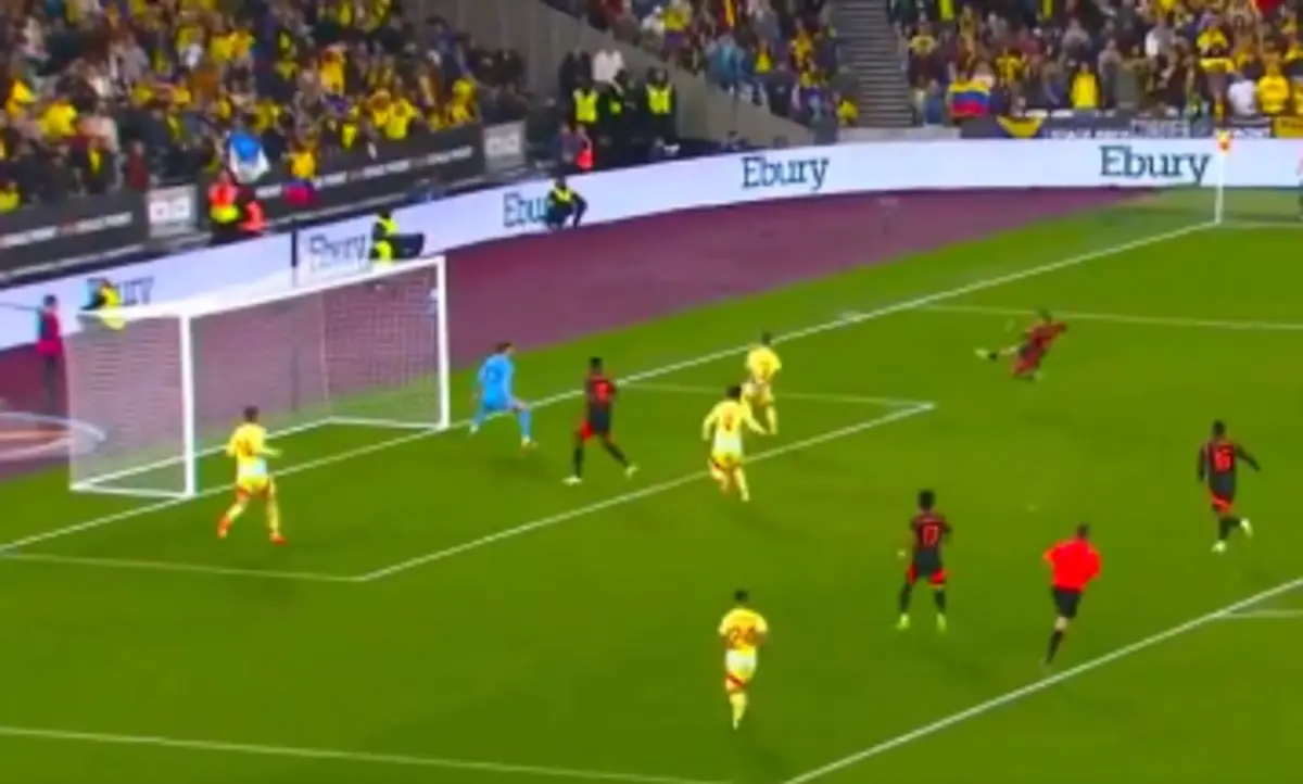 Imagem de contexto do artigo Veja o golaço da Colômbia contra a Espanha com James e Luis Díaz na jogada