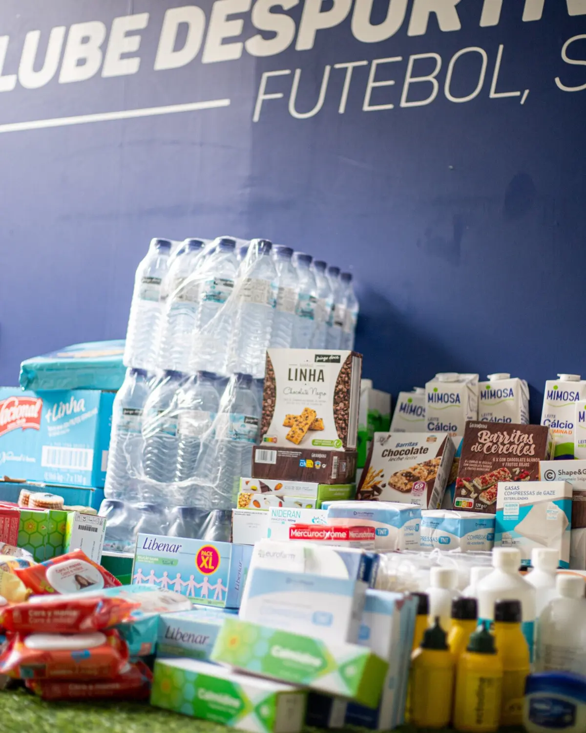 Imagem de contexto do artigo A SAD do Feirense reforça apoio aos bombeiros