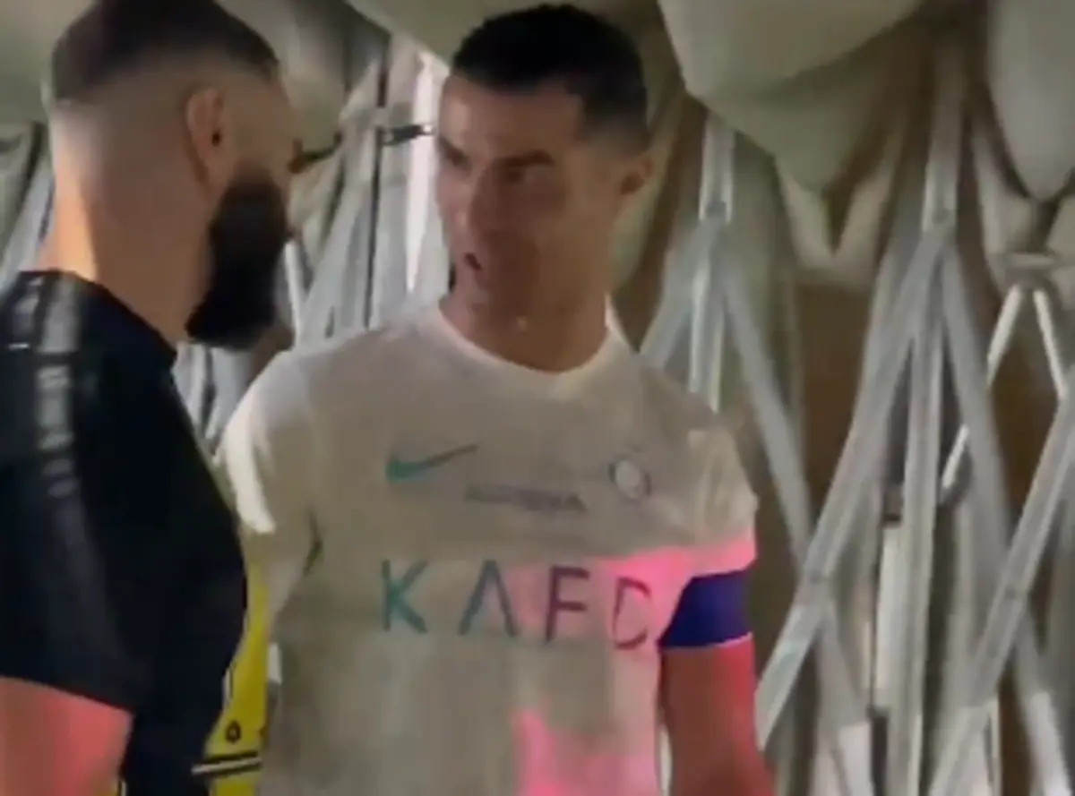 Imagem de contexto do artigo O reencontro de Ronaldo e Benzema na Arábia Saudita. Assista ao momento