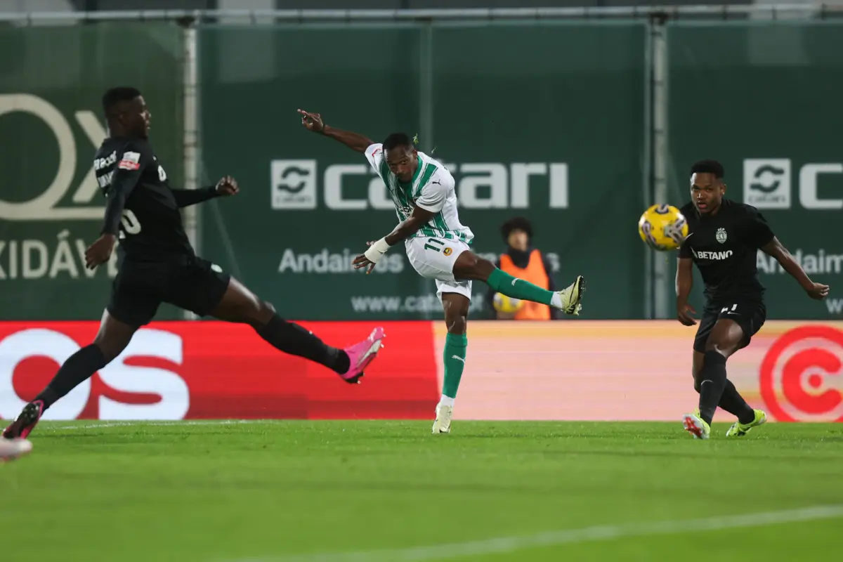 Úmaro Embaló marcou ao Sporting (Créditos: Ivan del Val/Global Imagens)