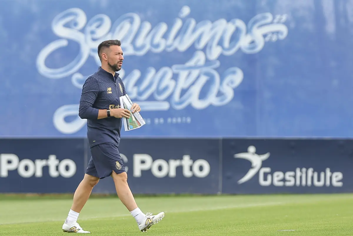 Farioli prepara o jogo frente ao Nacional