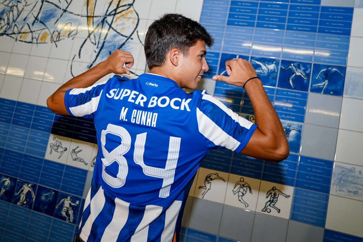 Imagem de contexto do artigo FC Porto: Martim Cunha com cláusula de rescisão crescente