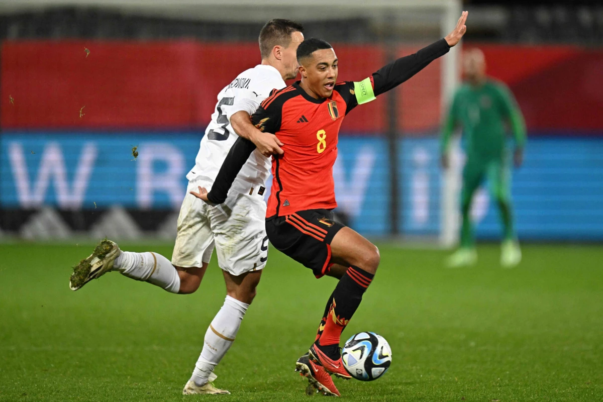 Youri Tielemans ao serviço da seleção da Bélgica
