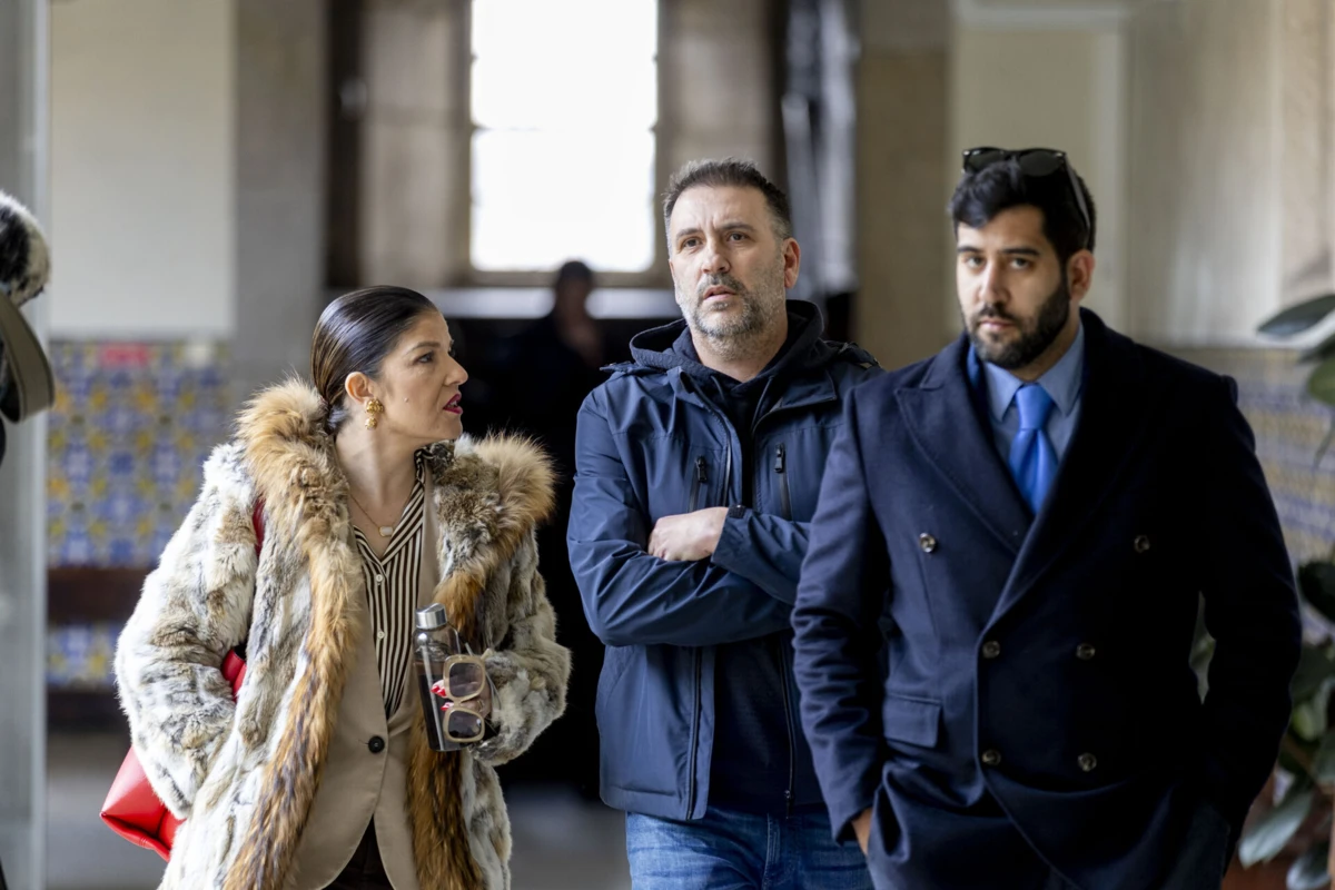 Fernando Saul ao centro (CréditosCarlos Carneiro)