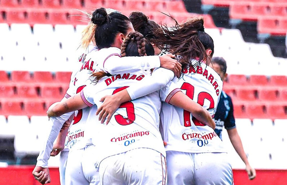 Imagem de contexto do artigo Liga espanhola: Sevilha, de Diana Gomes, bate Real Sociedad, de Andreia Jacinto