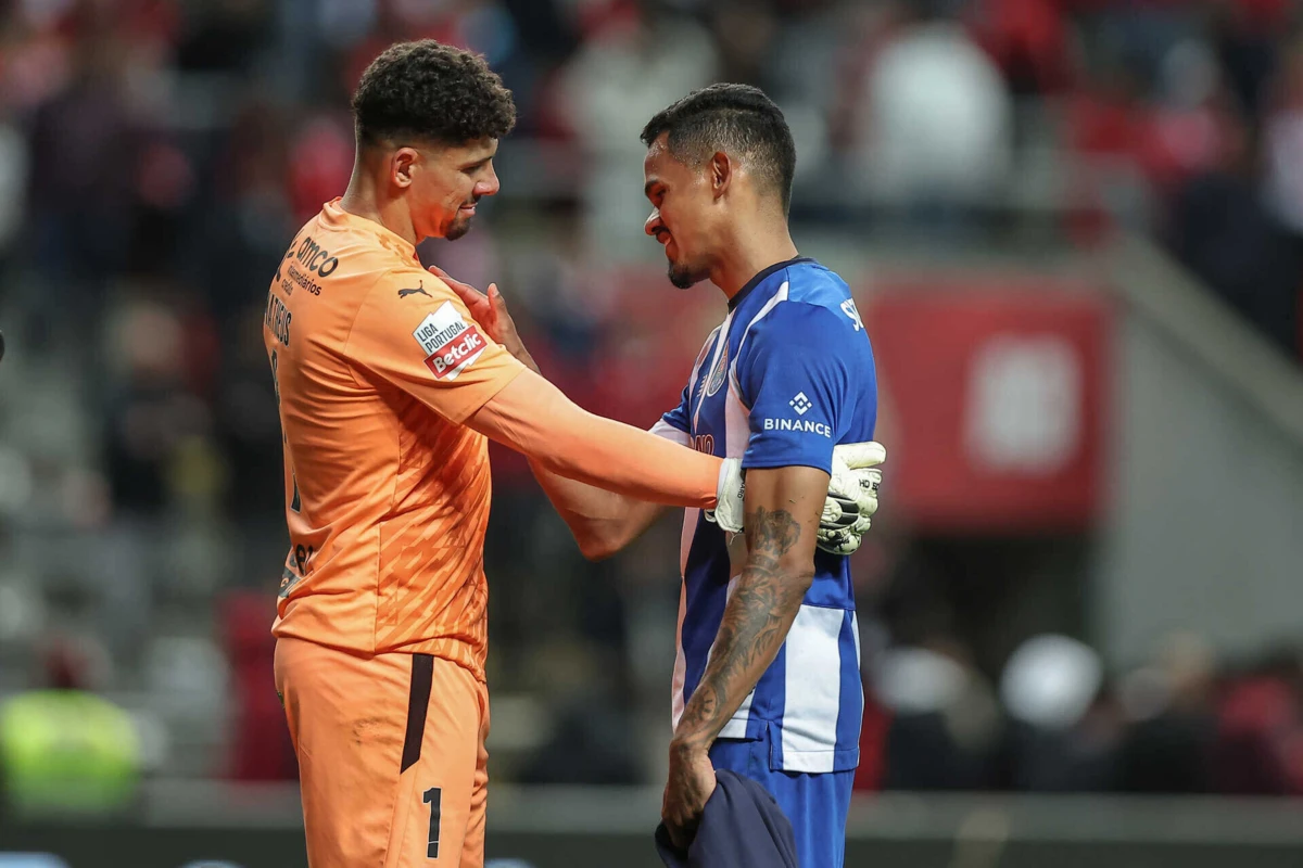 Matheus com Galeno (Miguel Pereira/Global Imagens)