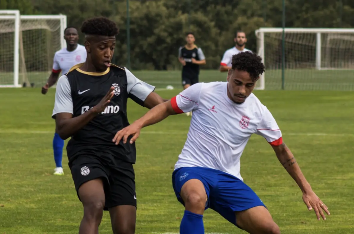 Imagem de contexto do artigo Sporting B derrota Alverca em jogo de preparação