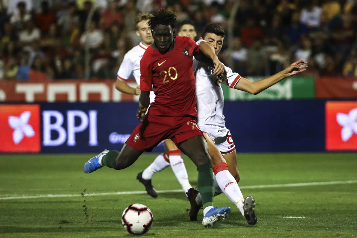 Domingos Quina (Créditos: Filipe Amorim/Global Imagens)