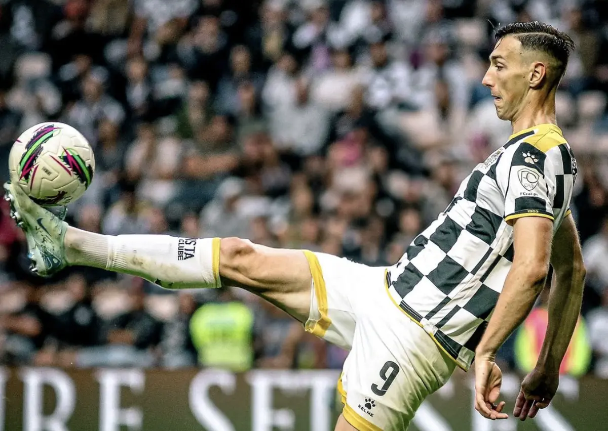 Bozenik (Créditos: Boavista FC)