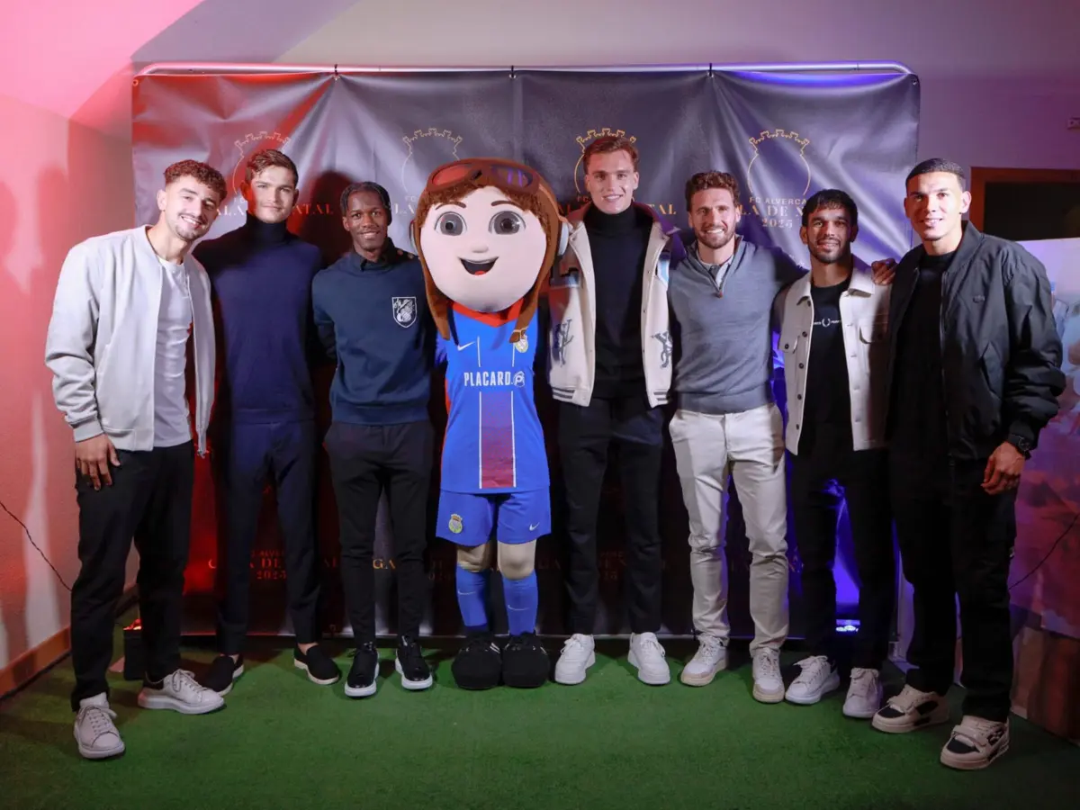 Imagem de contexto do artigo Sete jogadores da equipa principal participaram na Gala de Natal do FC Alverca