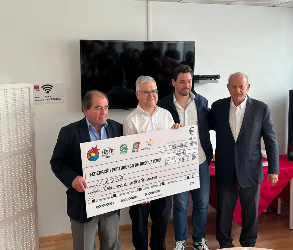 Imagem de contexto do artigo Atletas da Festa do Basquetebol Juvenil ajudam a Associação de Dadores de Sangue e Medula Óssea