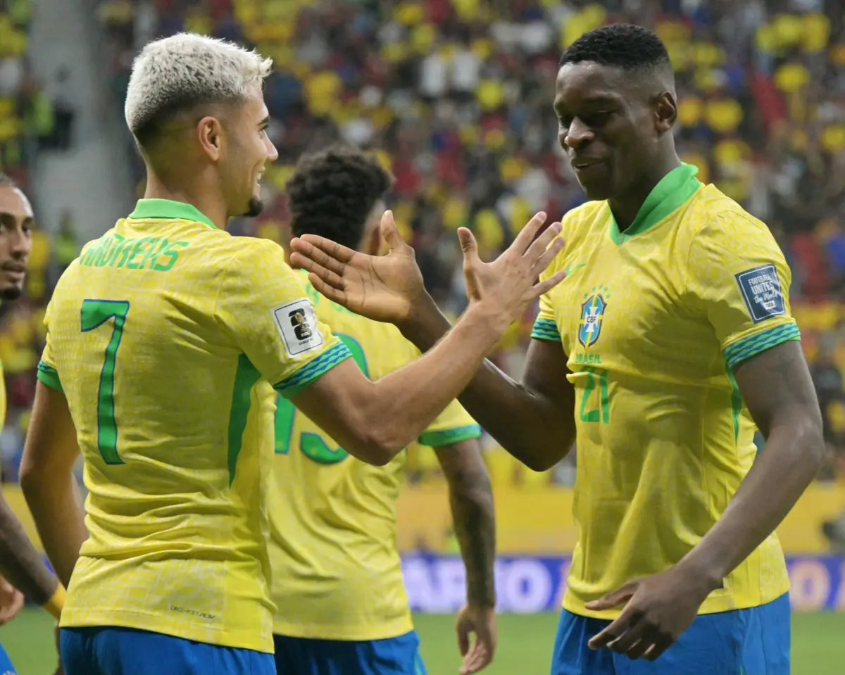 Andreas Pereira e Luiz Henrique (créditos: CBF)