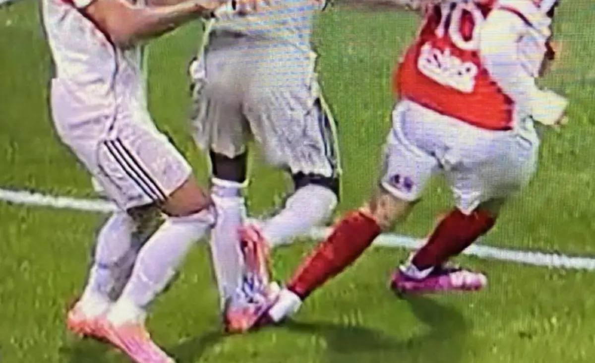 Imagem de contexto do artigo Braga critica arbitragem do jogo com Benfica: " Nem árbitro, nem VAR. Ninguém viu. Ou não quis ver"
