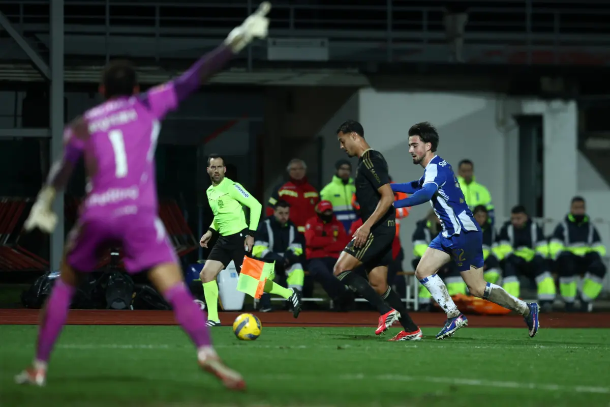 Martim Fernandes, à direita