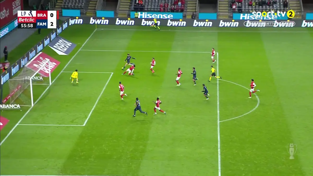 Imagem de contexto do artigo Gustavo Sá aumenta a vantagem do Famalicão em Braga. Veja o golo