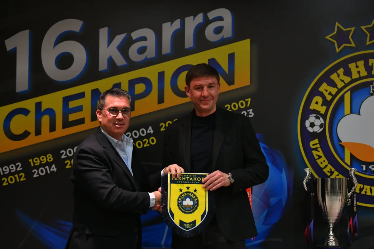 Pedro Moreira, à esquerda