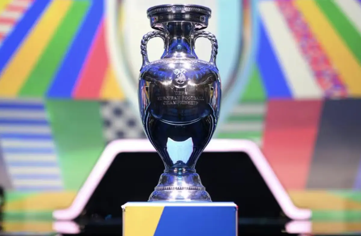 Imagem de contexto do artigo UEFA aceita candidatura conjunta de Itália e Turquia ao Euro'2032