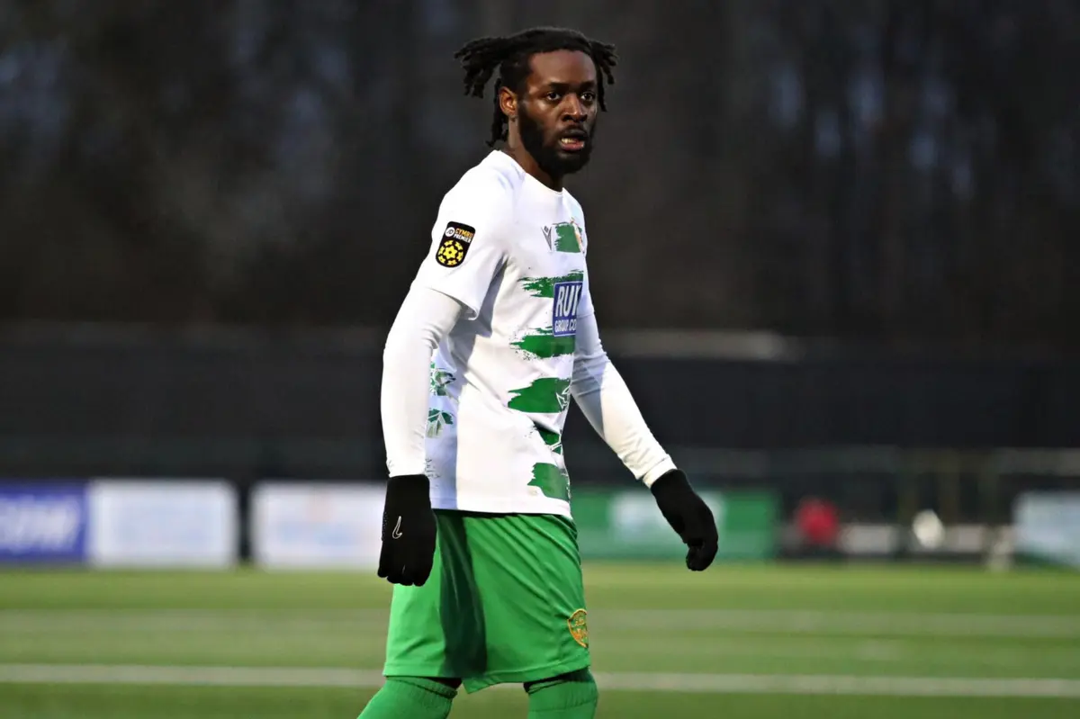 Imagem de contexto do artigo Jogador ficou em lágrimas após ser alvo de insultos racistas em jogo da Champions