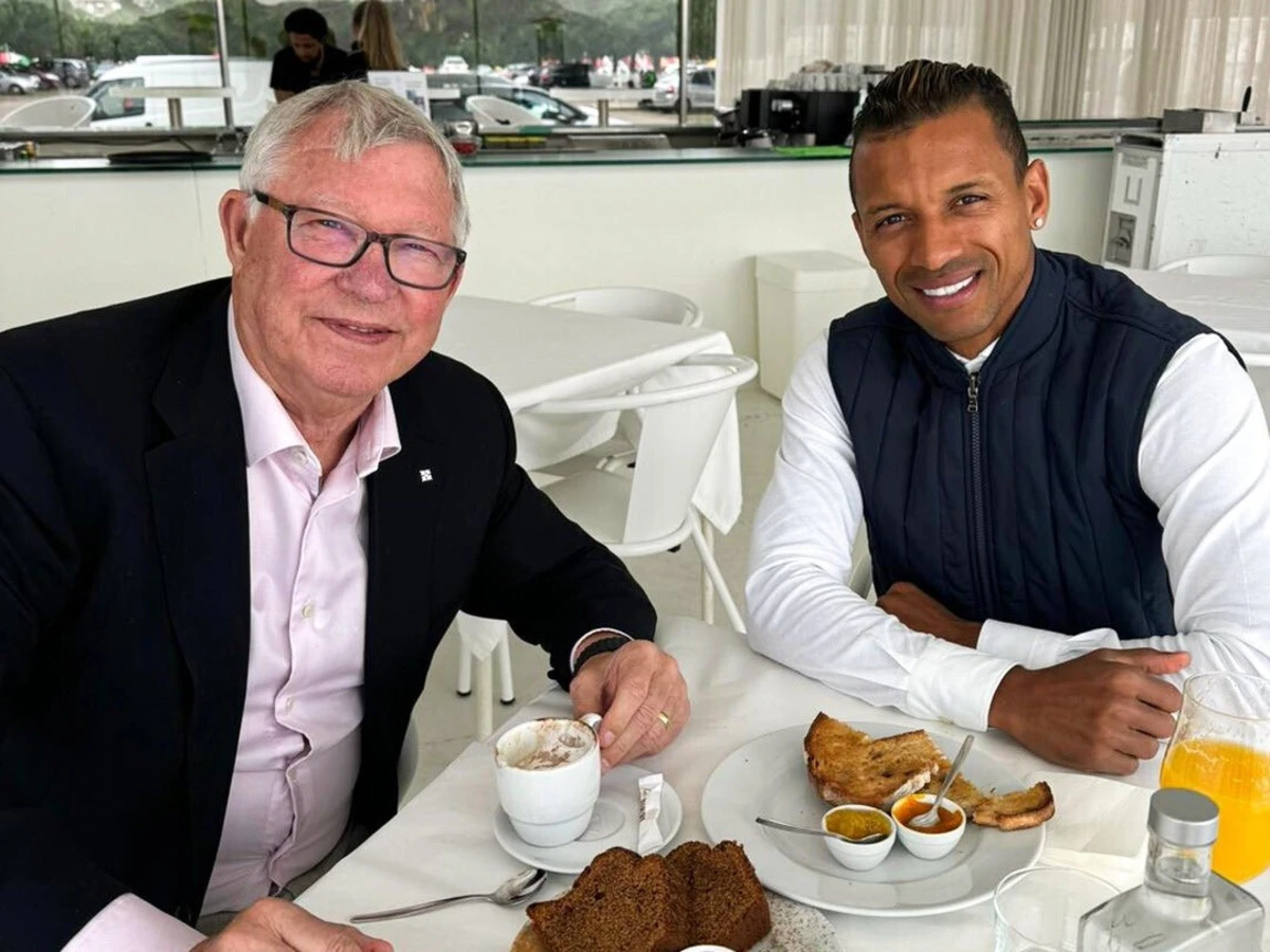 Alex Ferguson e Nani (créditos: Instagram)