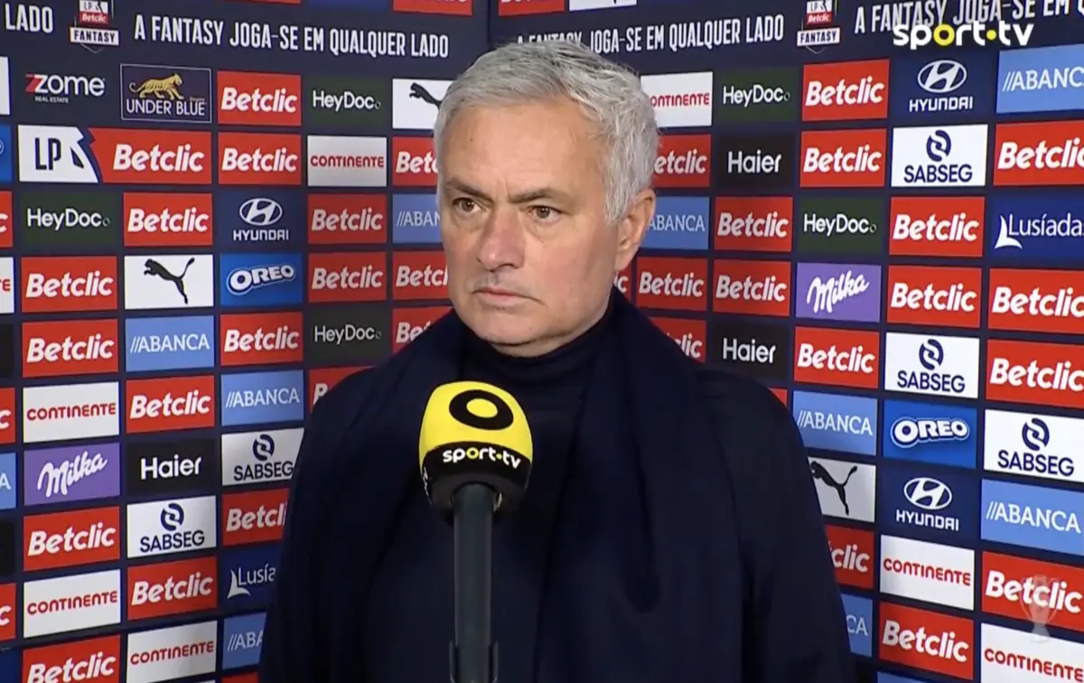 Imagem de contexto do artigo A "flash" de Mourinho que está a dar que falar após empate: "Ganhámos, ganhámos, ganhámos"