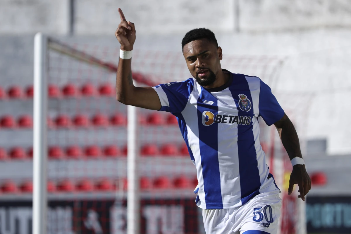 Wendel Silva brilha na equipa B do FC Porto (Créditos: Tony Dias/Global Imagens)