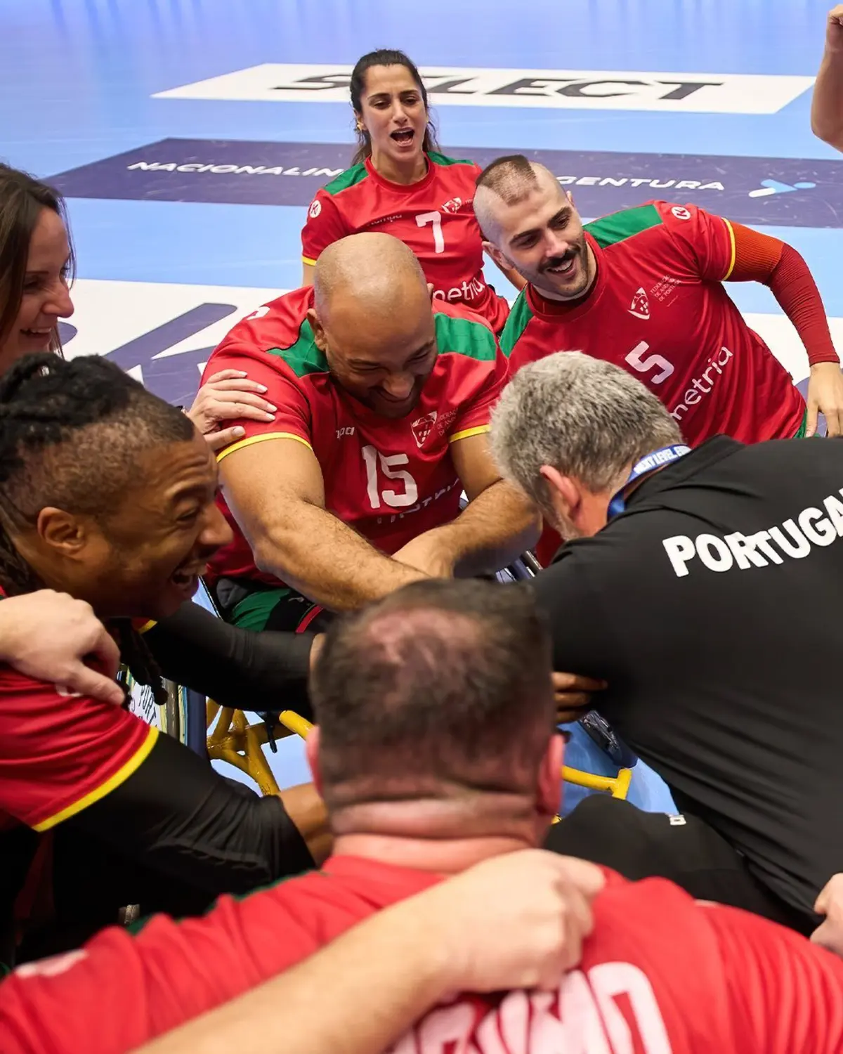 Imagem de contexto do artigo "Conseguimos não perder a cabeça nem entrar em maluquice porque estava a correr mal"