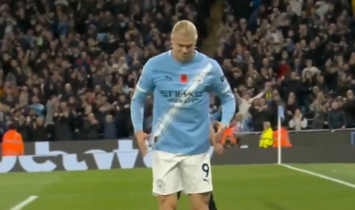 Imagem de contexto do artigo "Robô" Haaland estreou nova celebração após marcar pelo City. Veja