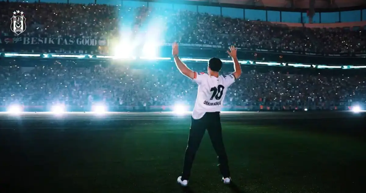 Imagem de contexto do artigo Festa e espetáculo na apresentação de Kokçu no Besiktas: veja o vídeo