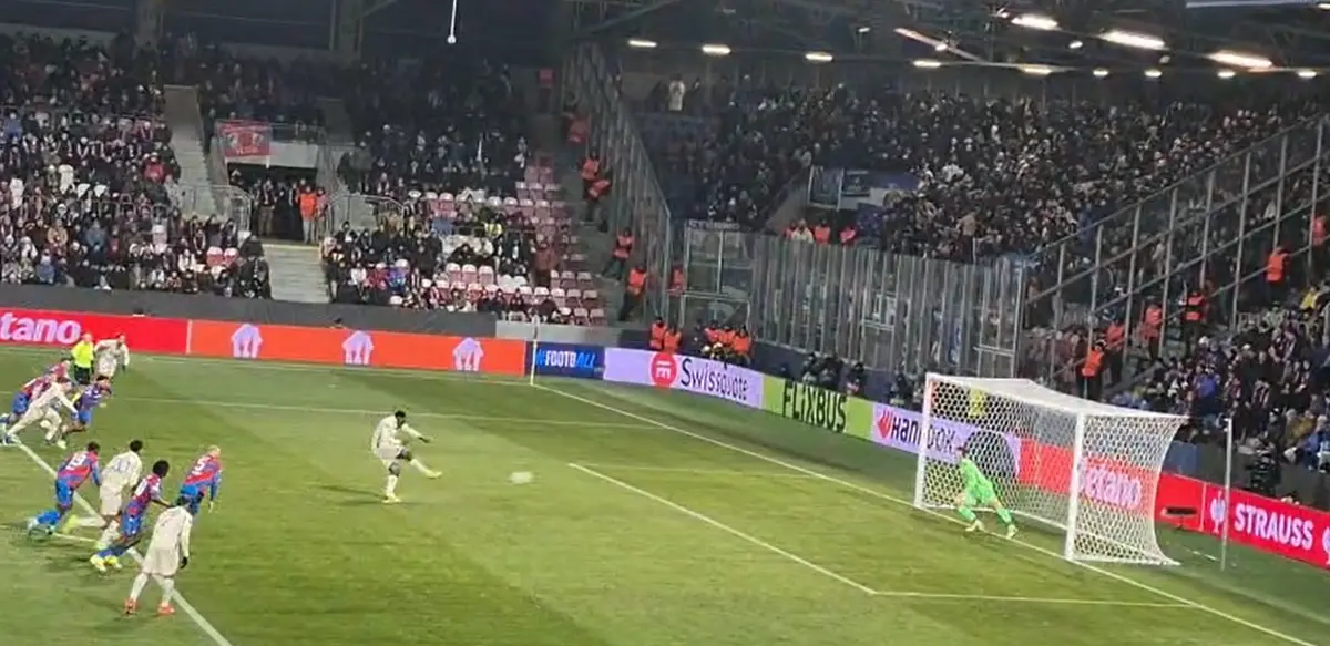 Imagem de contexto do artigo Vídeo: Samu volta a falhar um penálti, agora frente ao Viktoria Plzen